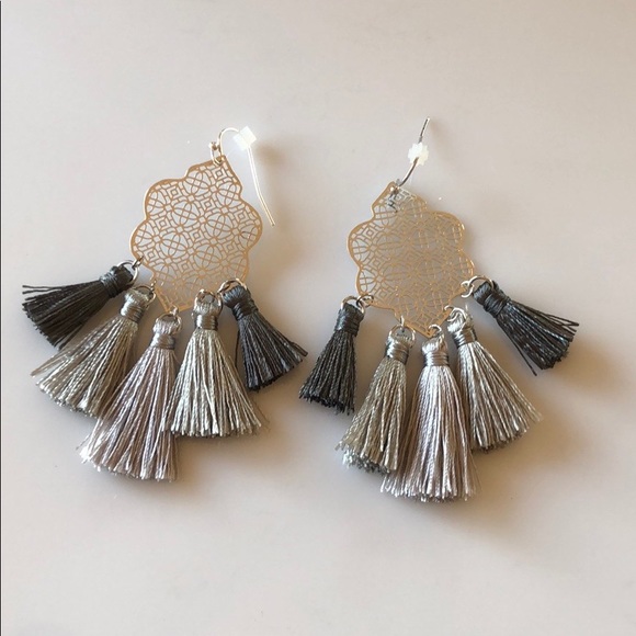 DONATED - Picture 2 of 3